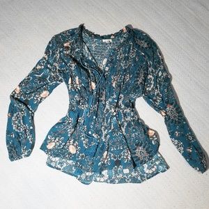 En Créme Floral Print Peasant Blouse, Small